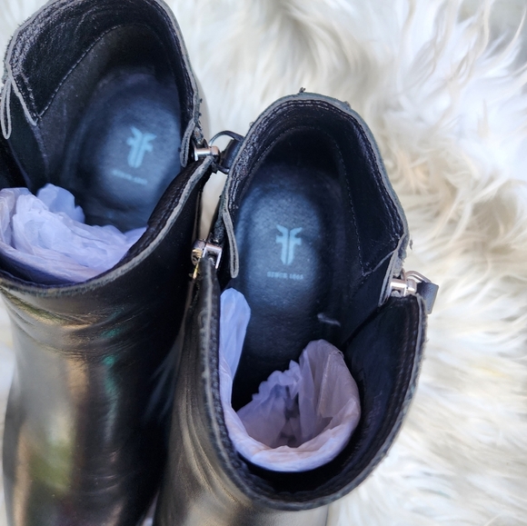 Frye Judith Ankle Boots 6.5‎ - Picture 12 of 13